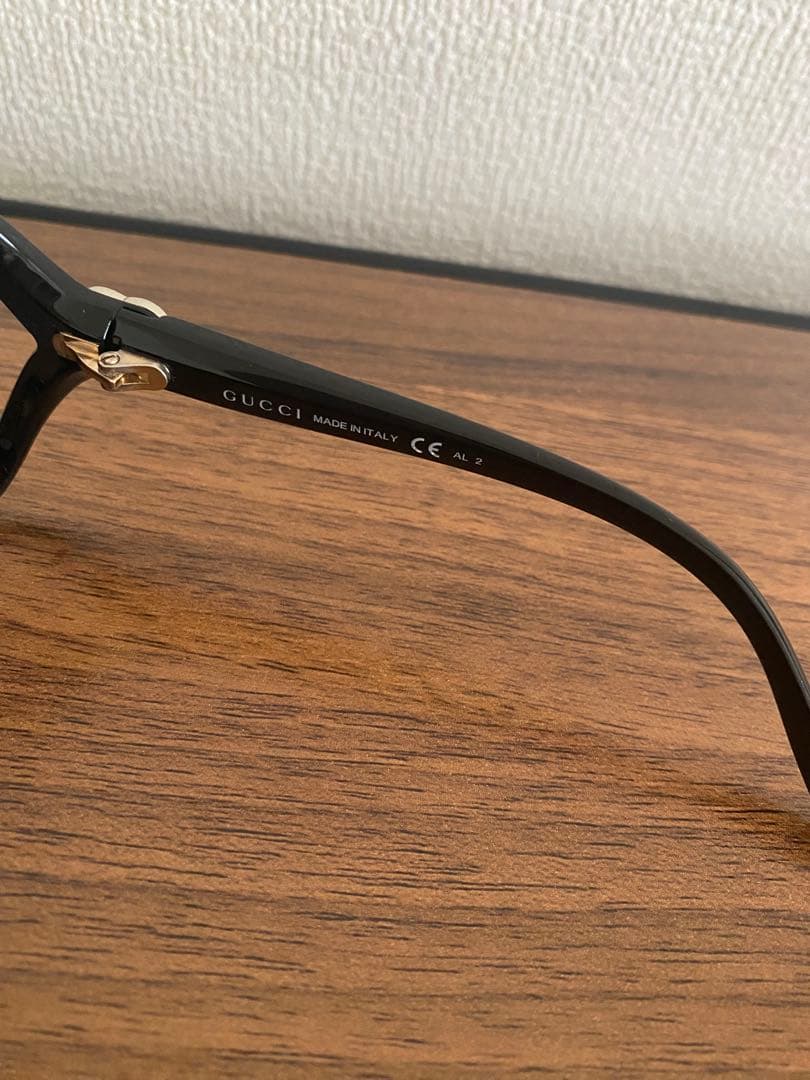 MONOTONE！GUCCI サングラスハートレディース黒ケース付き度なし