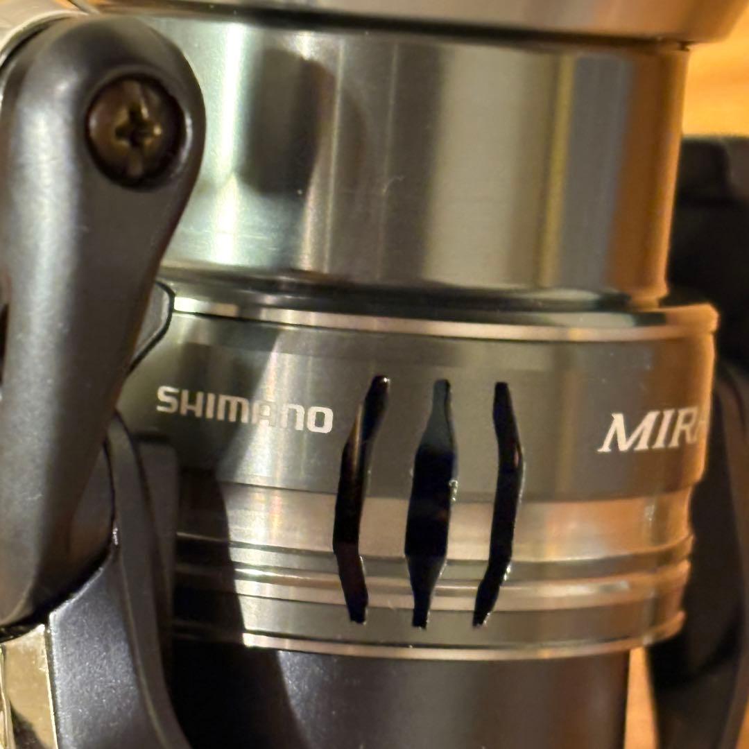 超美品 Shimano Miravel ミラベル 2500SHG リール