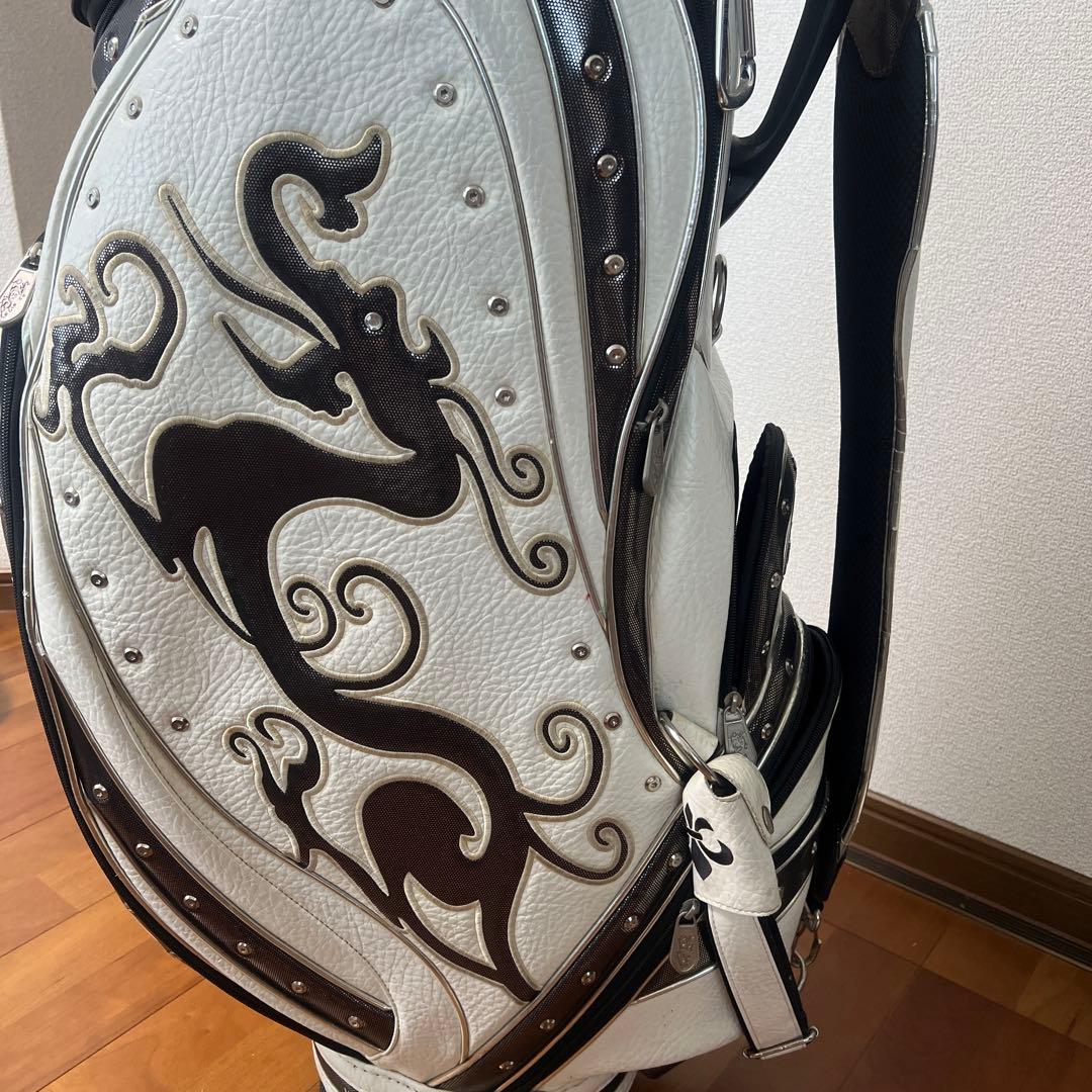 ダンスウィズドラゴン キャディバッグ ホワイト