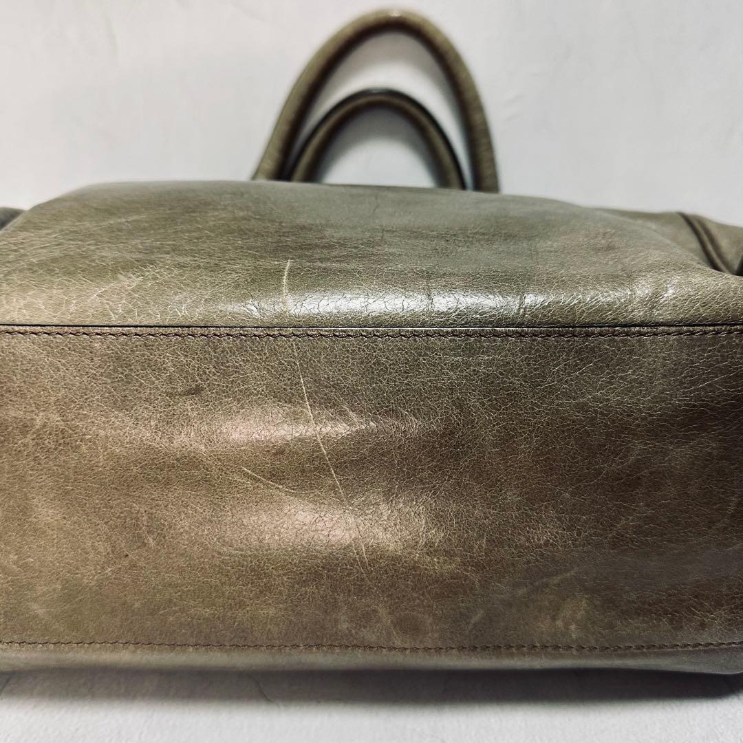 MaxMara Leather handbag ミニボストン LogoPlate