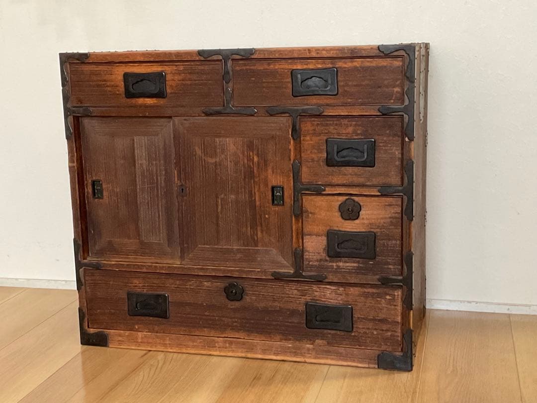 古家具　桐箪笥　引き戸七宝細工　引き手収納型　アンティーク　古道具