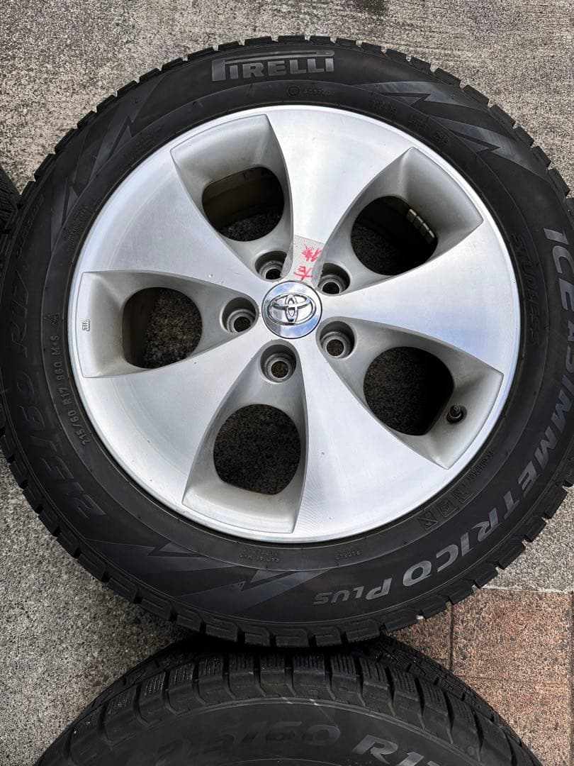 【最終値下げ‼️】アルファード　スタッドレスタイヤ・ホイールセット