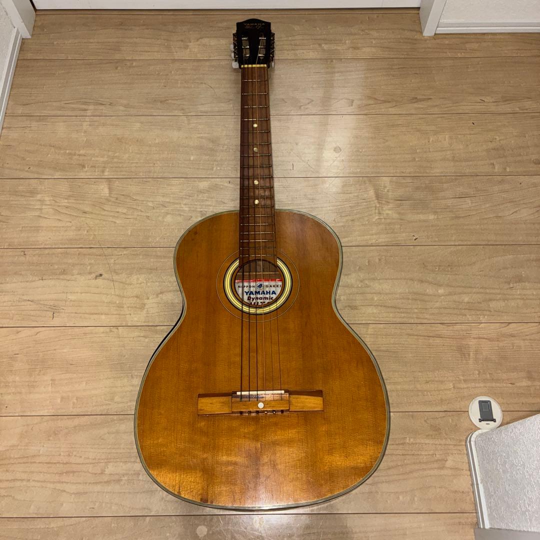 YAMAHA Dynamic GUITAR NO.20 ダイナミックギターです