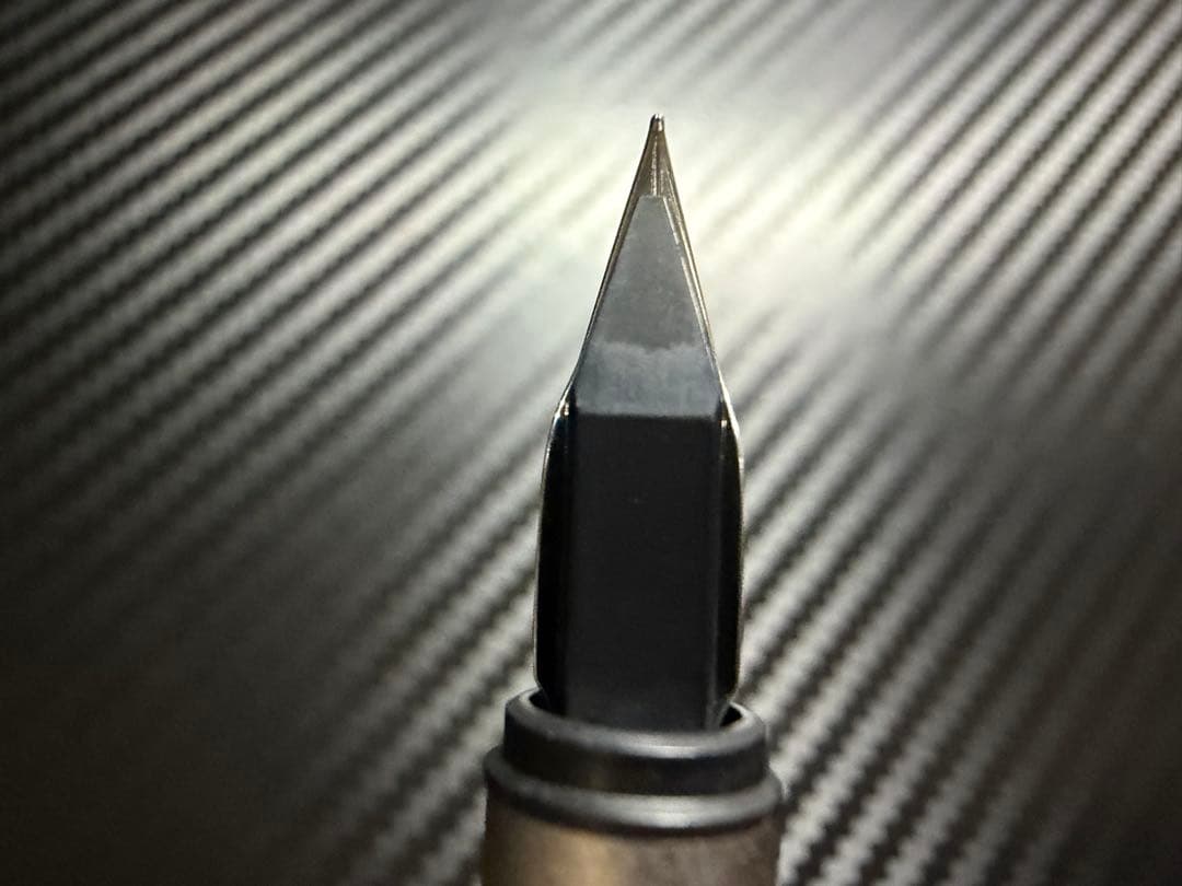 未使用に近い モンブラン ノブレス ステンレス エボナイト芯 EF 極細 万年筆