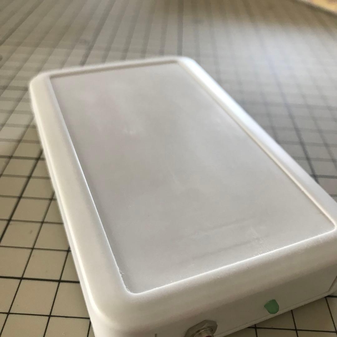 シューマン共振　発生装置