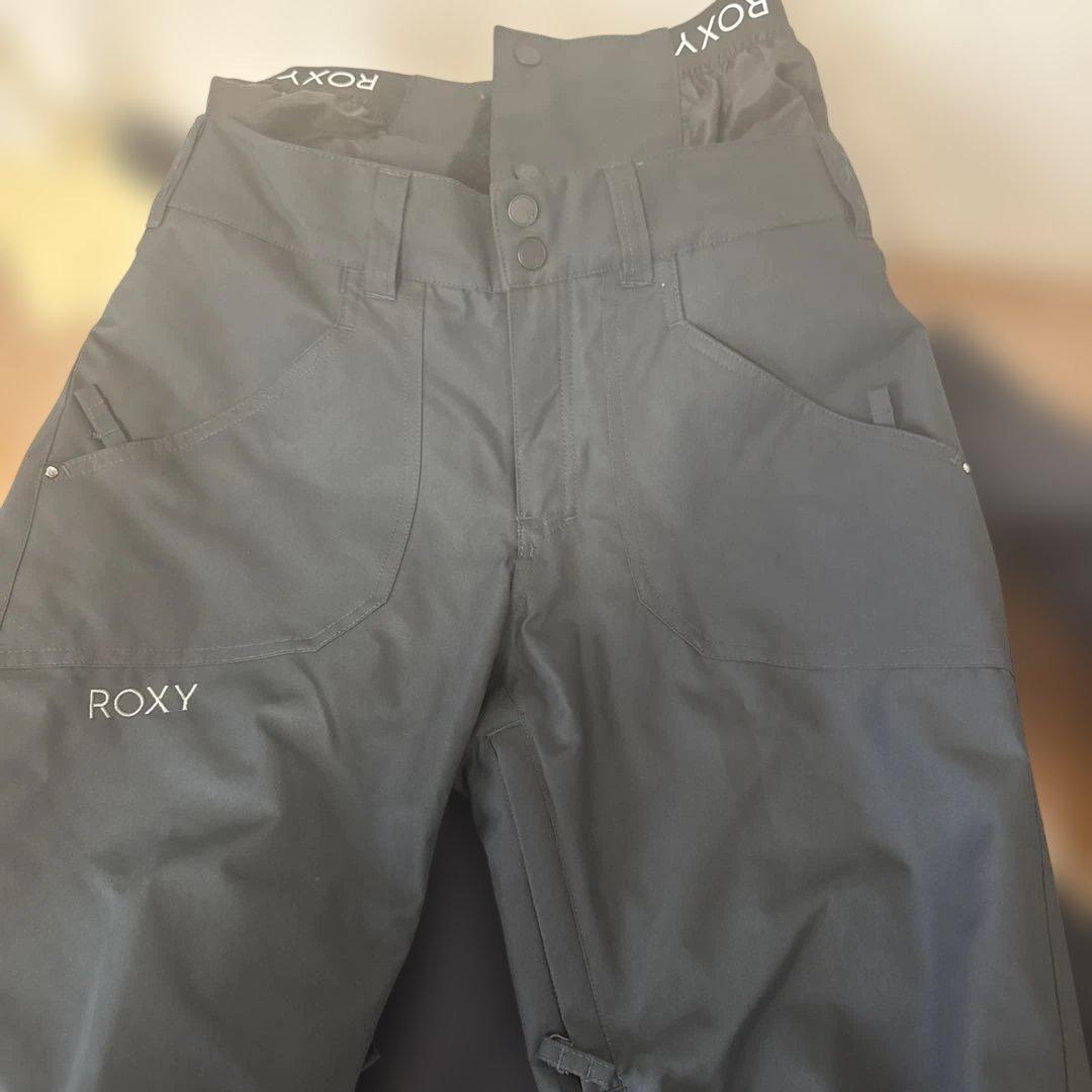 ロキシースノボウエア上下セットSサイズ　手袋付き