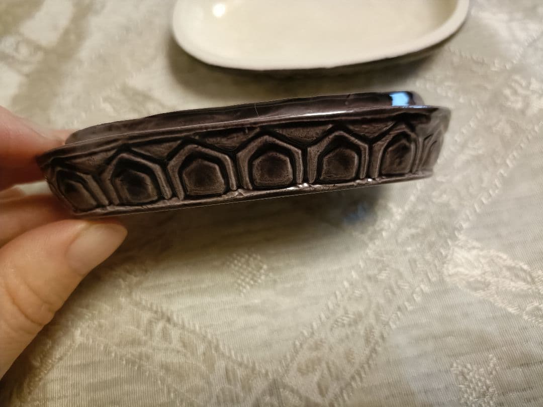 中村翠嵐作　紫交趾小判龍　香合