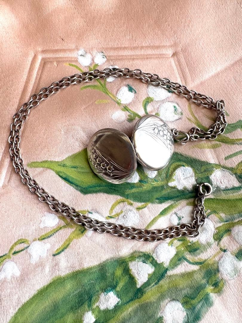 ♡フランスアンティーク　鈴蘭　ミュゲ　シルバー　銀　ロケットペンダント　19世紀