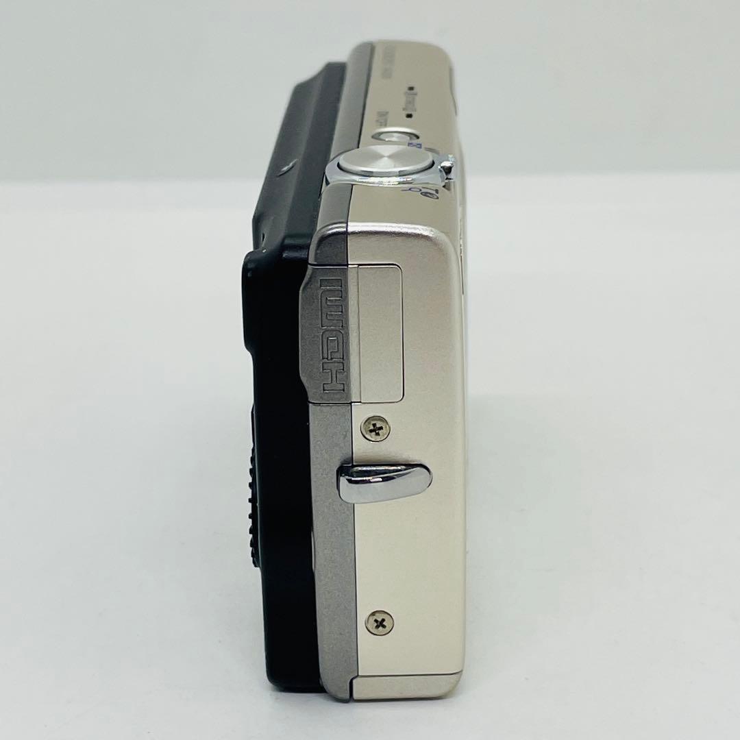 Nikon ニコン　コンパクトデジタルカメ　COOLPIX S6200 訳あり