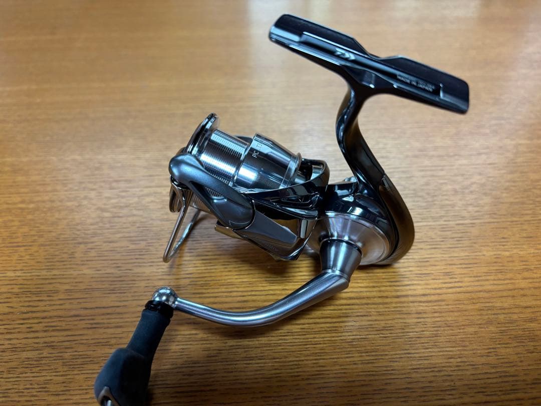 ダイワ　22イグジストPC LT3000-XH 美品