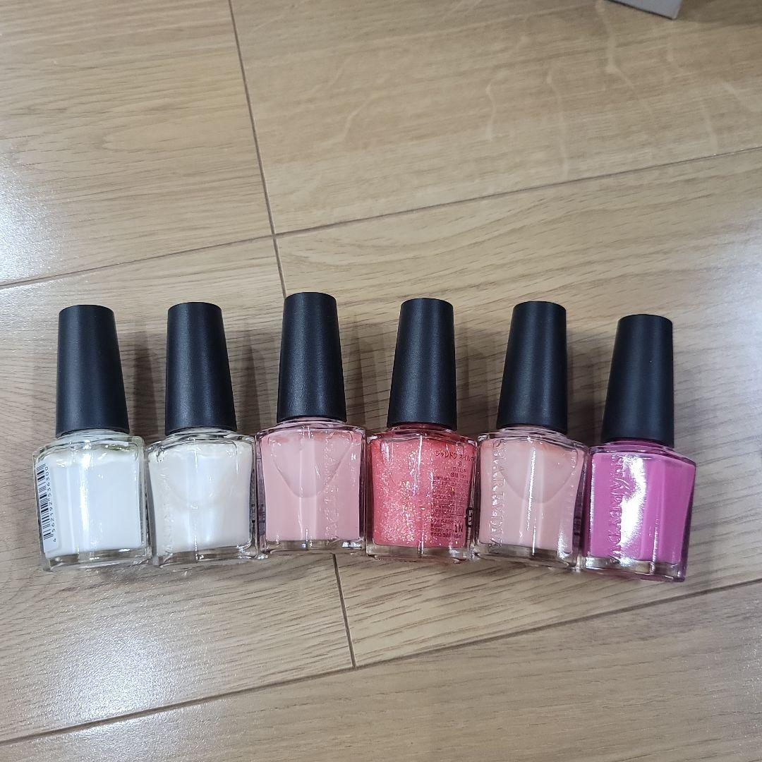 ネイルアート練習セットとテキスト