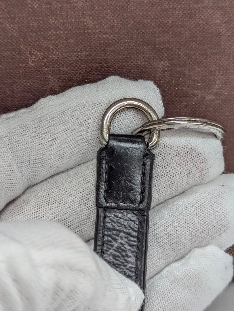 Louis Vuitton M61950 エクリプス ドラゴンヌ キーホルダー