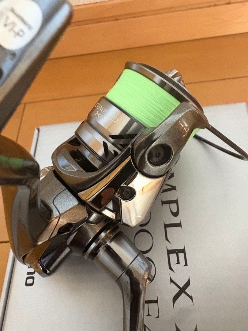 シマノコンプレックスXR C2000 F4 スピニングリール