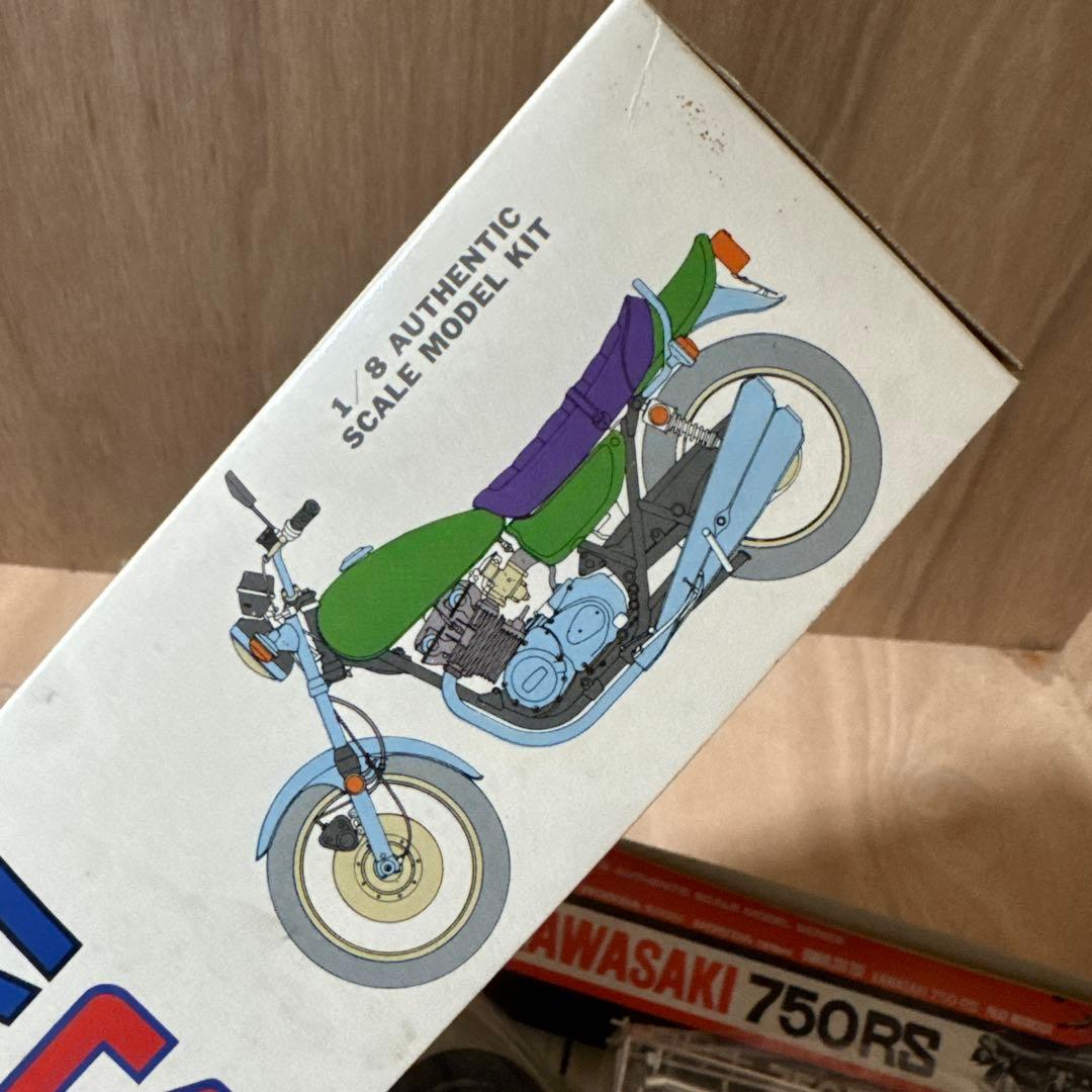 カワサキ　750RS プラモデル　ナガノ　1/8