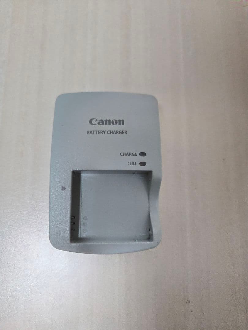 Canon IXY 30S 赤 デジタルカメラ 本体+バッテリー+充電器