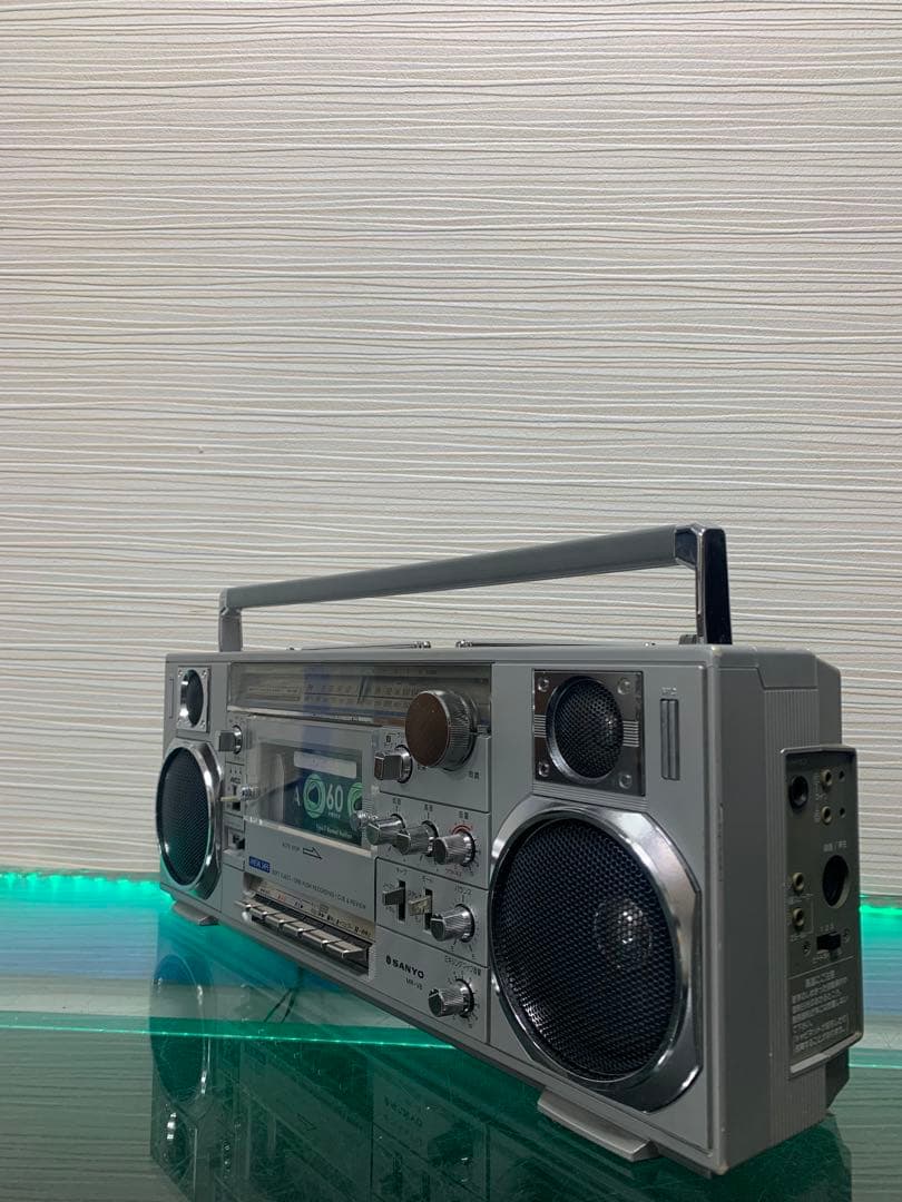 【美品・動作品】SANYO 三洋 MR-V8｜昭和レトロラジカセ｜希少モデル良音