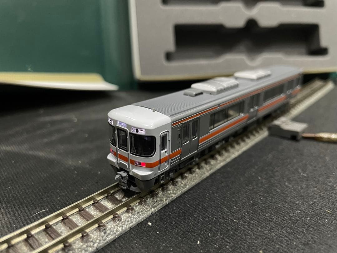 313系2000番台　TOMIX。