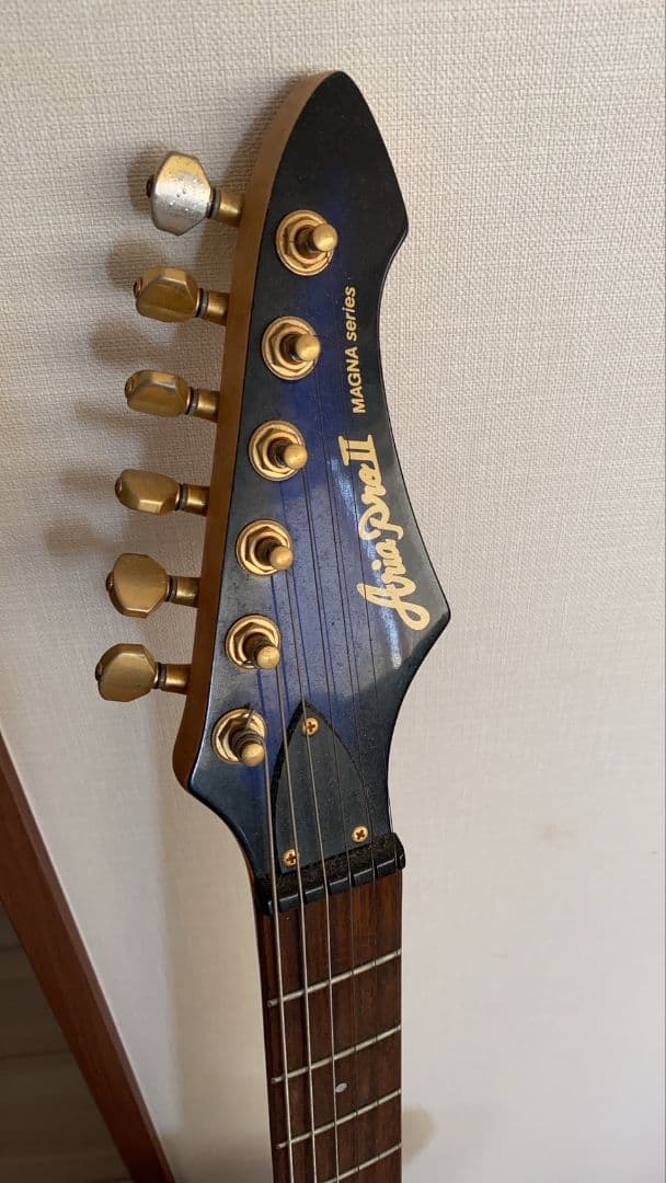 日本 アリアプロ２ Aria Pro Ⅱ エレキギター グラデーションブルー