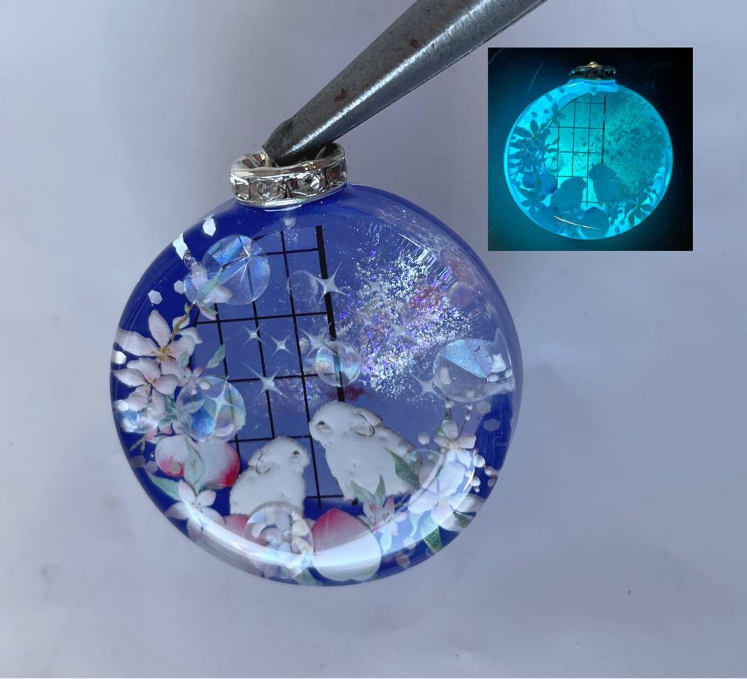 RUKURUKU/虹のメロディと猫　蓄光　オルゴナイトキーホルダー