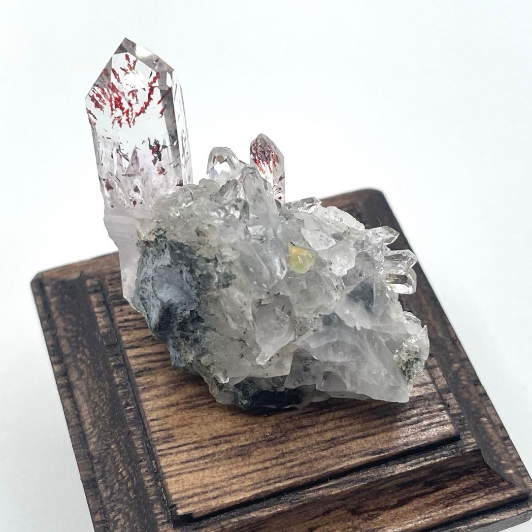 Namibia ゴボボセブ山 ヘマタイトインクォーツ(クラスター)