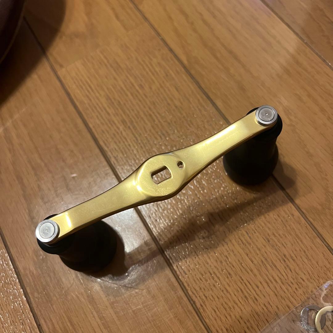 23カルカッタコンクエストMD XGLH ロングハンドル　シマノ