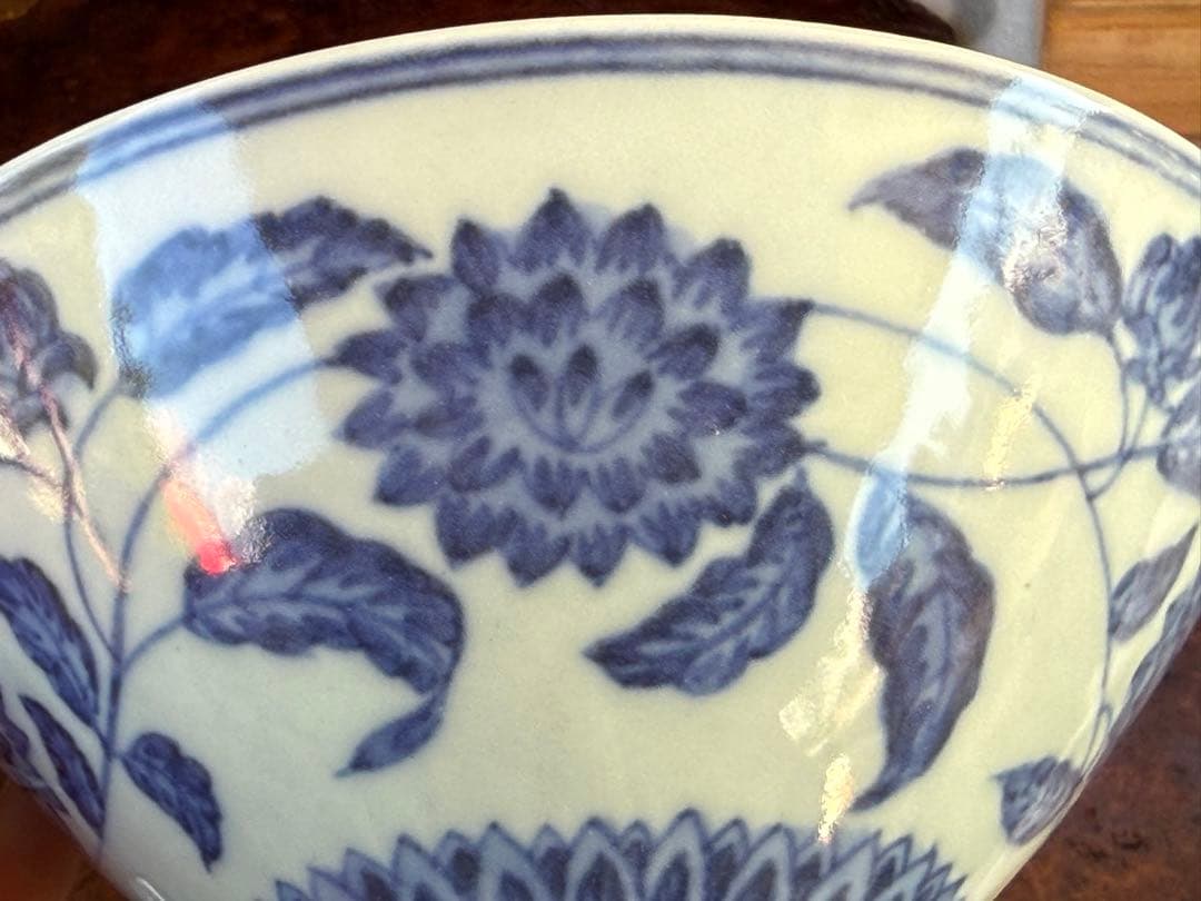 中国　染付　大明宣徳年製　花卉紋碗　送料込み251128