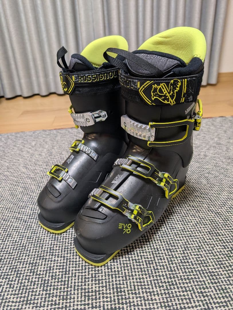 ROSSIGNOL EVO70 スキーブーツ (27.5cm)