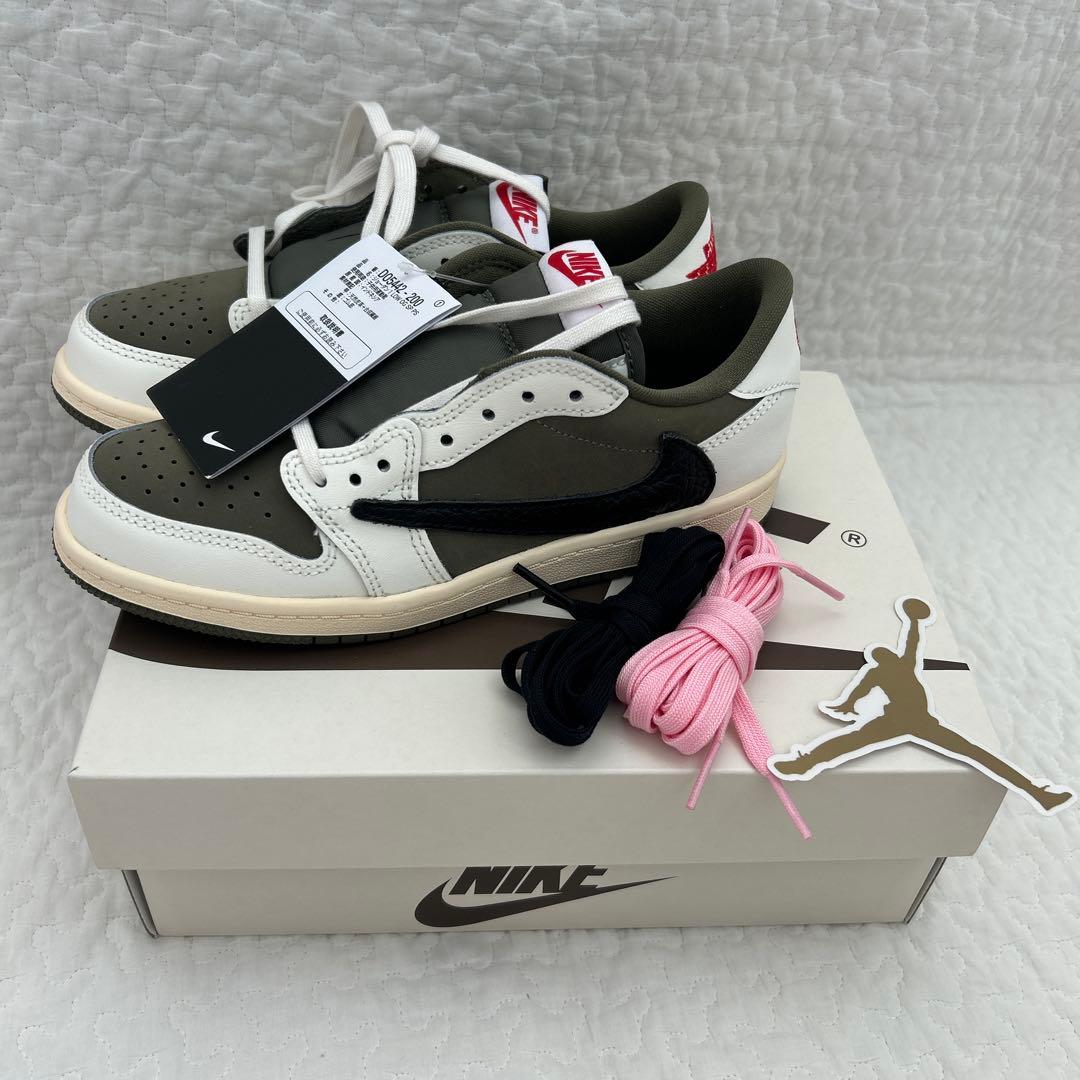 Nike Air Jordan 1 Low グレー/ホワイト