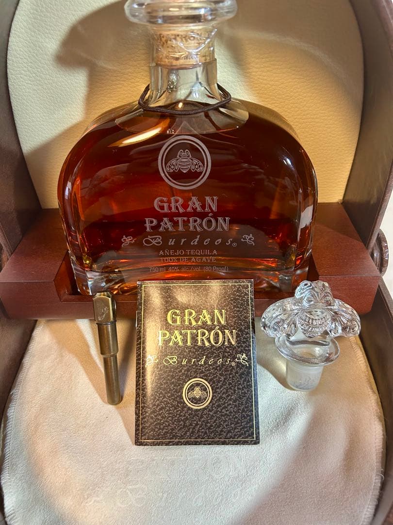 パトロンテキーラ　グランパトロン　バーディオス