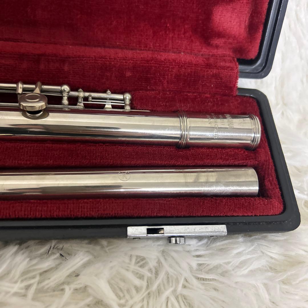 YAMAHA/フルート　YFL211 ハードケース付き　タンポ良好