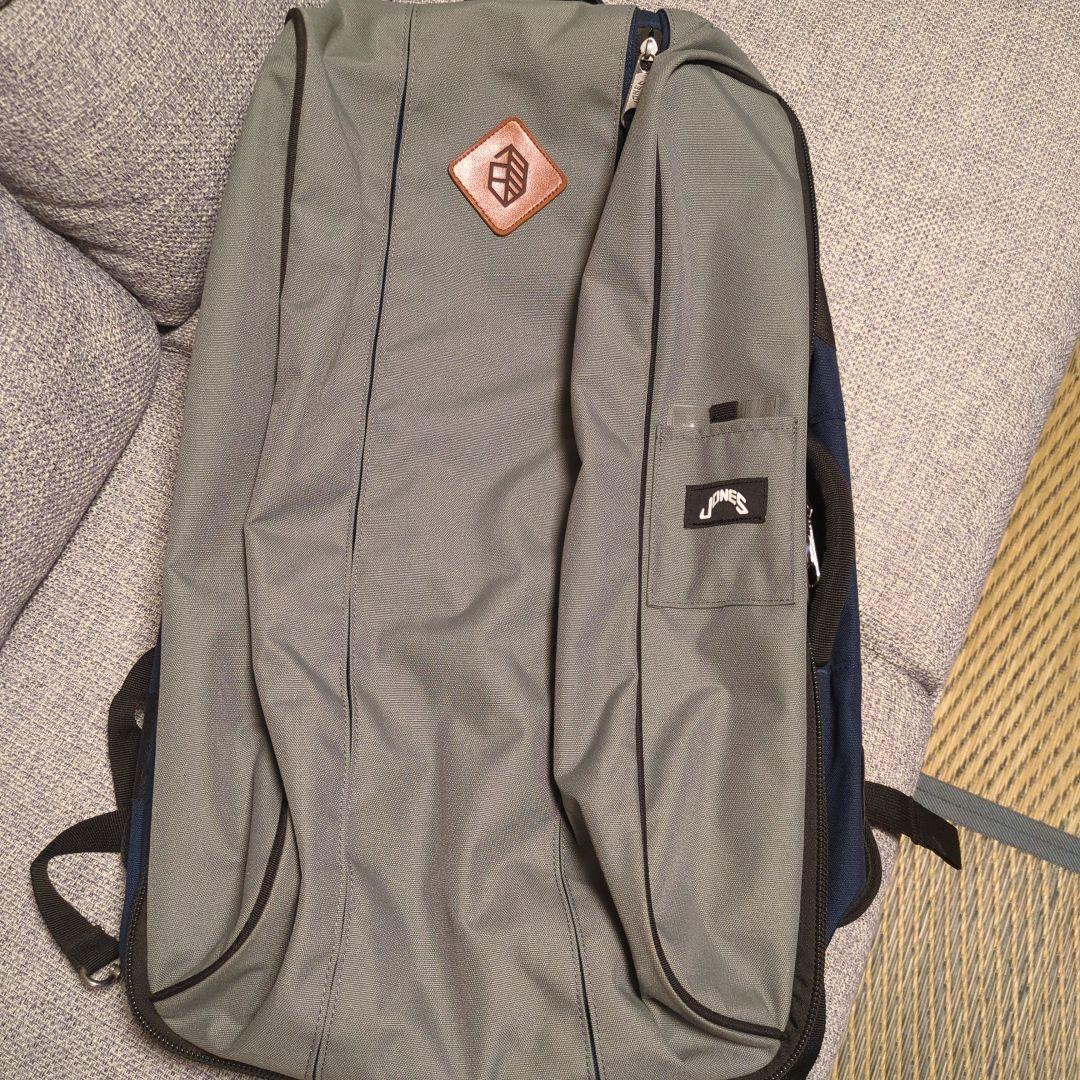 ジョーンズ　バッグ　（リュック機能付）