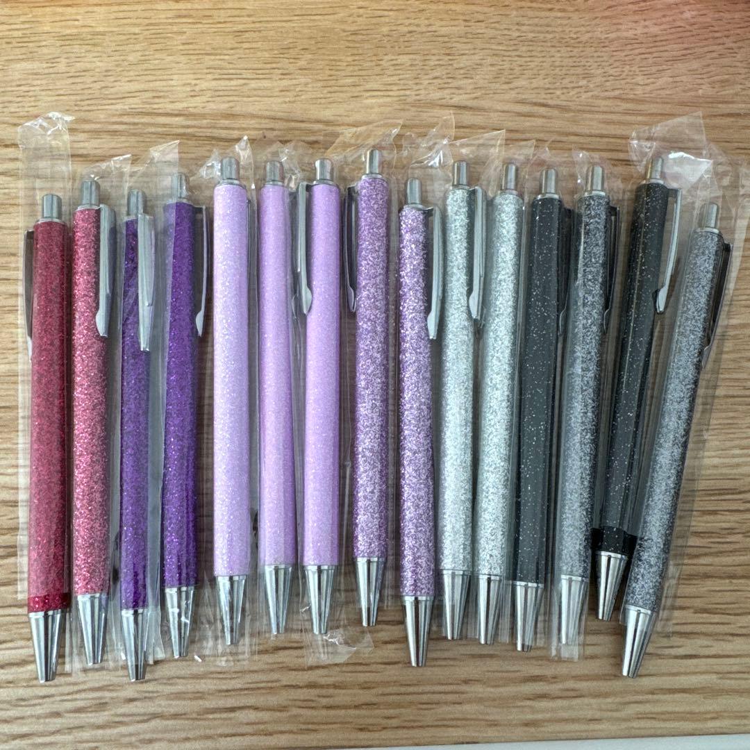 グリッターボールペン