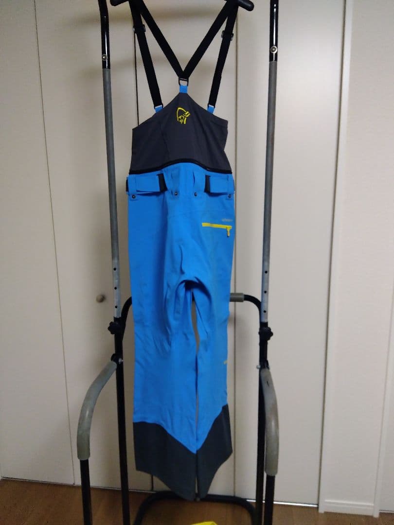 ノローナ　ロフォテン　上下セット Sサイズ