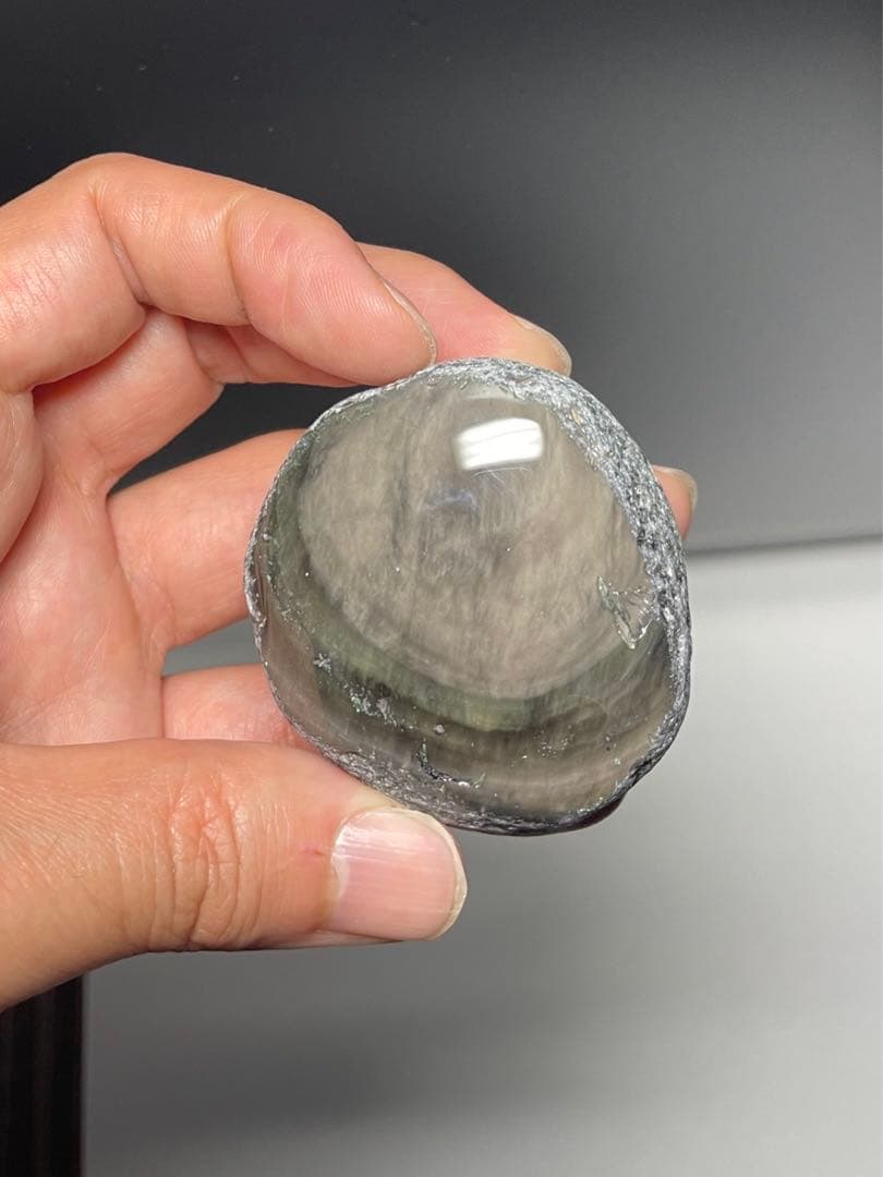 研磨品　十勝石玲瓏　淡ピンクベース　レインボーオブシディアン