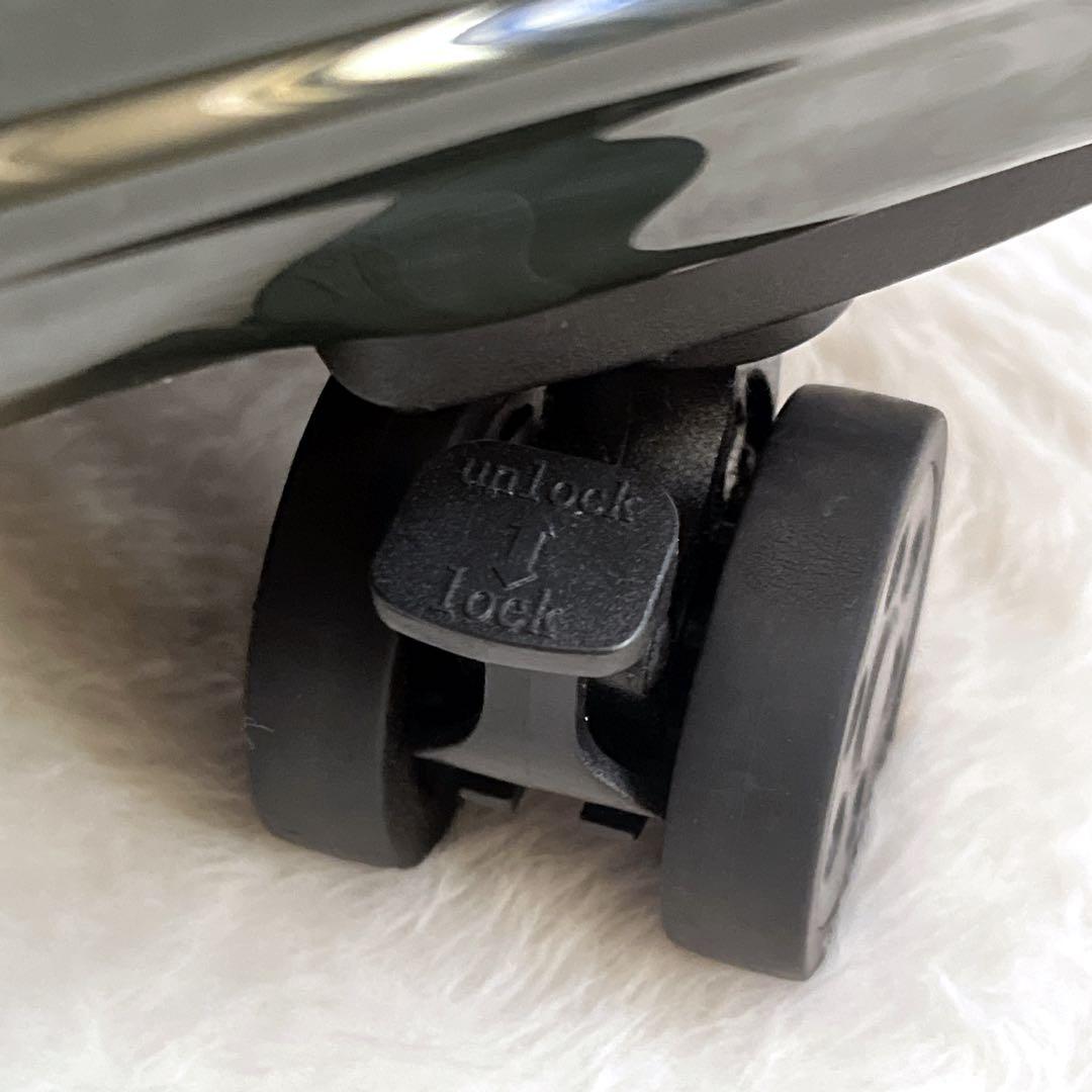 美品 ペットパラダイス ペット用ハードキャリーバッグ 4輪キャスター付き 小型犬