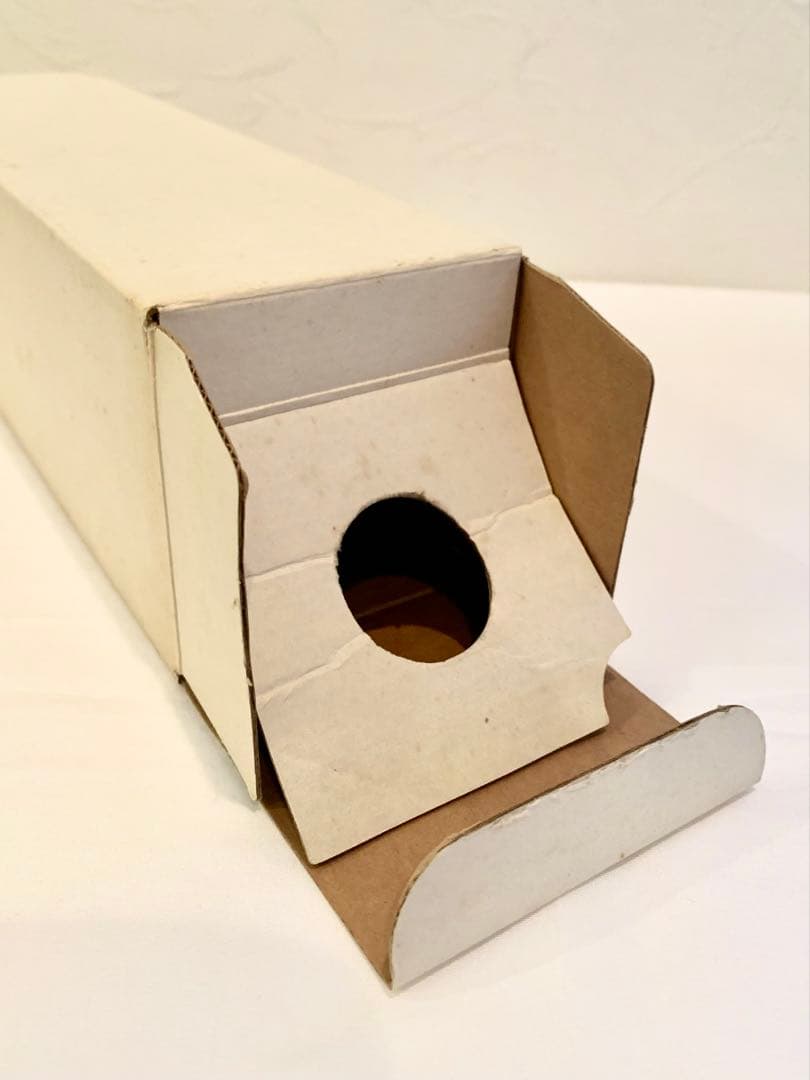 津波古酒造「 リウボウ 古酒蔵 」 40度,720ml 40年物 / 泡盛古酒