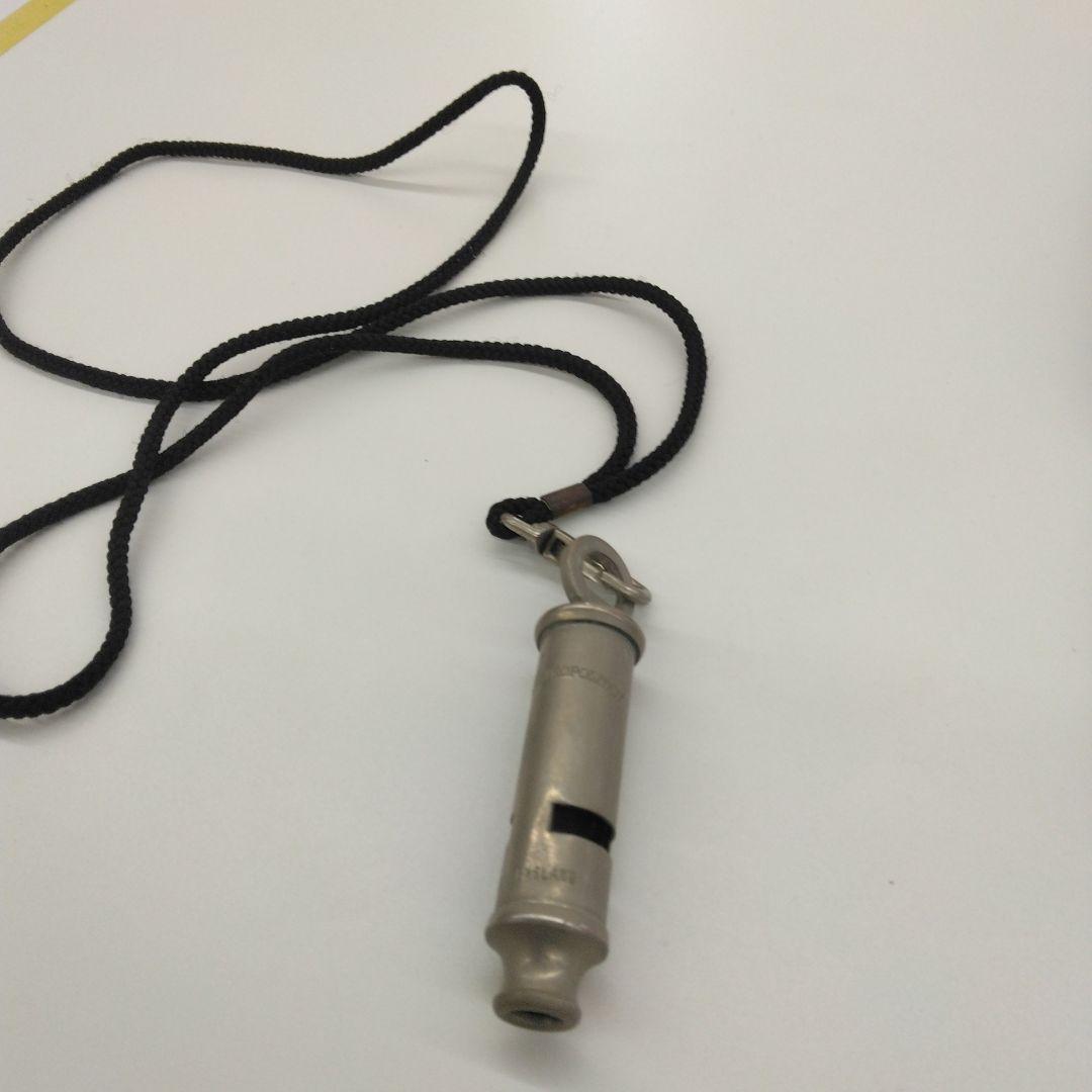 ホイッスルシルバー