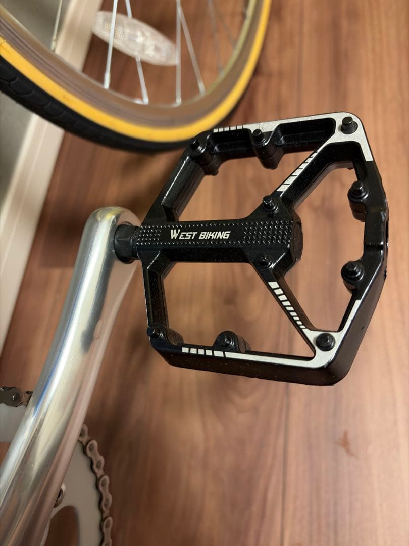 AVASTA ロードバイク　ピストバイク『現地受け取り推奨』