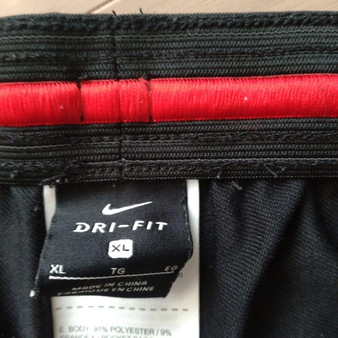 NIKE　ナイキ　パーカーパンツセットアップ　ジャージ　XLサイズ　赤黒