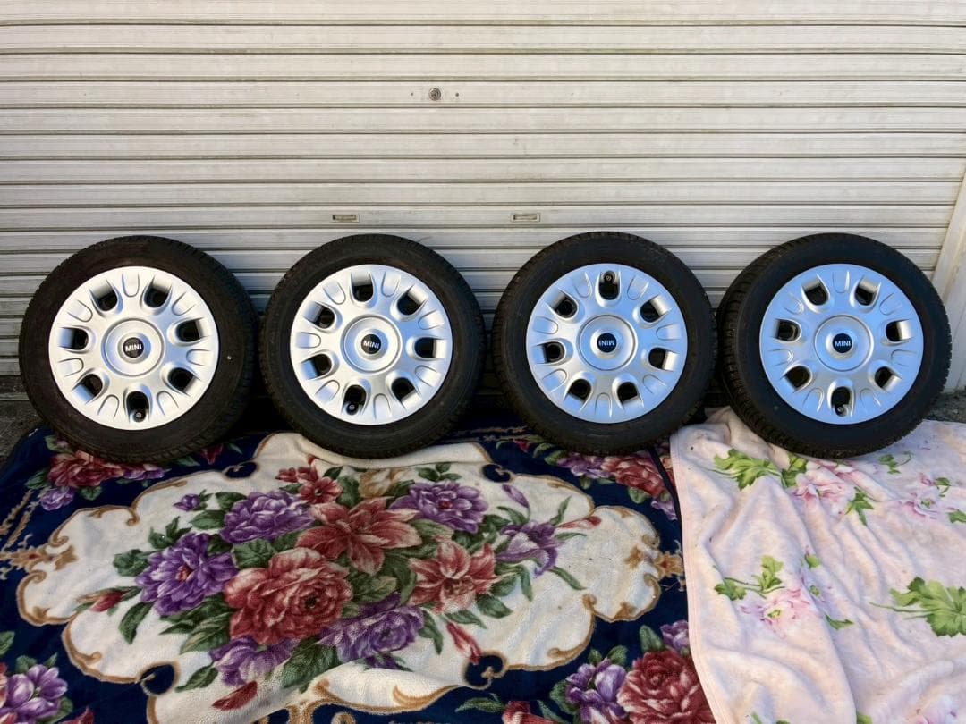 ミニクーパー★純正★タイヤ★ホイール★キャップ★175/65R15