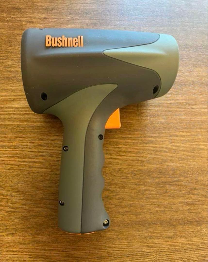 美品‼️スピードガン　野球　Bushnell スピードスターV