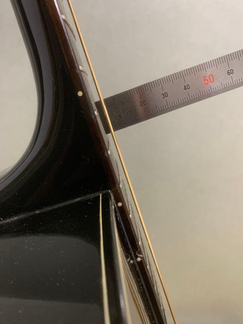 T*i様 【傷あり】K. Yairi エレアコ 型番不明 サウンドホール無し　黒