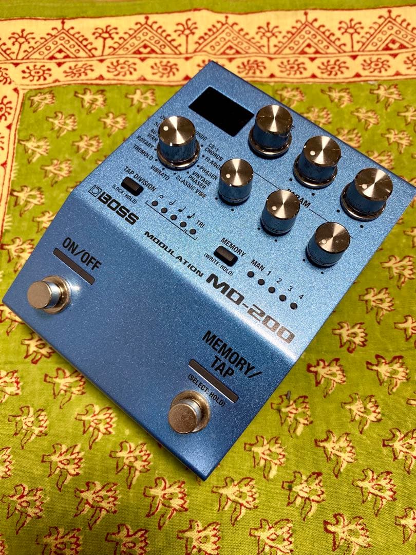 BOSS MD-200 モジュレーションエフェクター