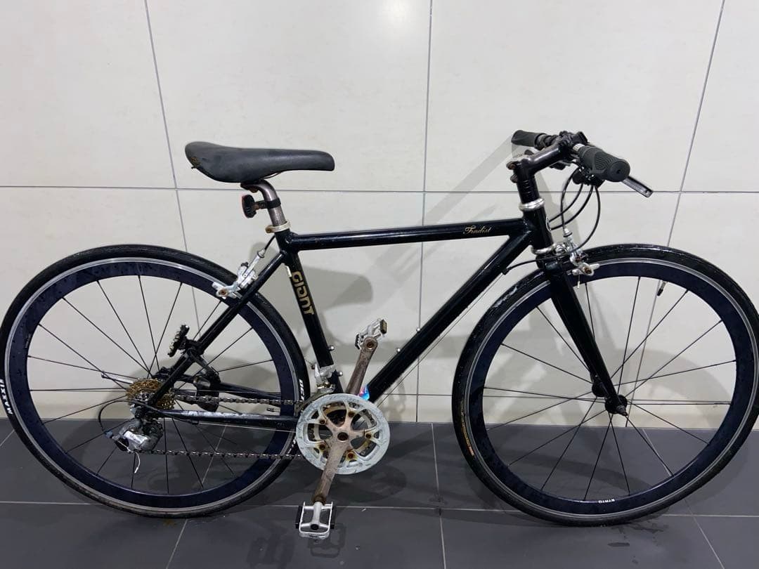 giant tradist ジャイアント　トラディスト　フラットバーロードバイク