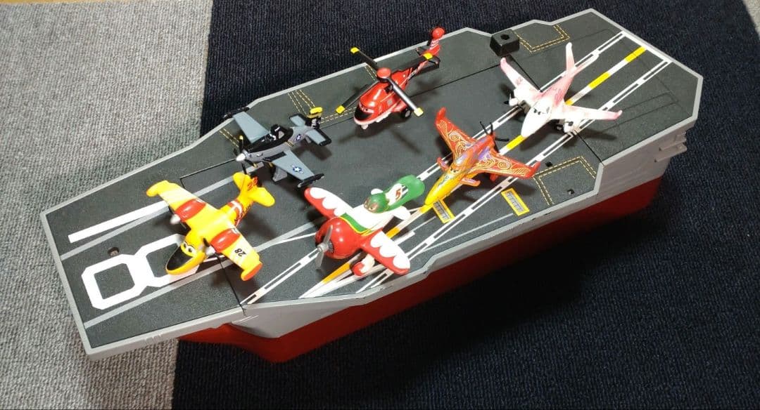 トミカ プレーンズ フライゼンハワー プレーンズ6個まとめて