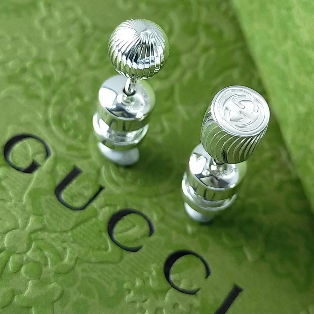 ★SALE★【GUCCI】インターロッキング　G　ボール　アシンメトリー　ピアス