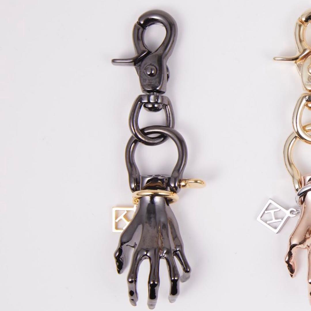 hazama 惹きずり込まれる運命のキーホルダー