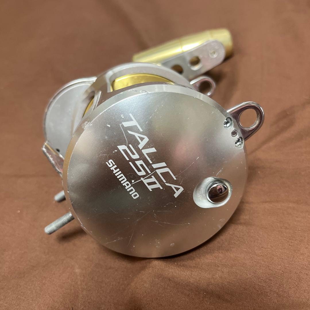 シマノ　タリカ25 II パワーハンドル　中古品