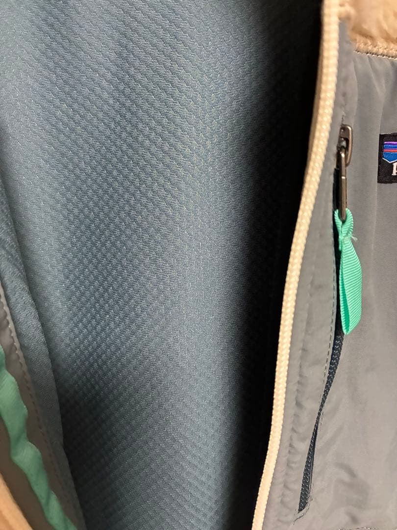 patagonia レトロXベストMサイズ