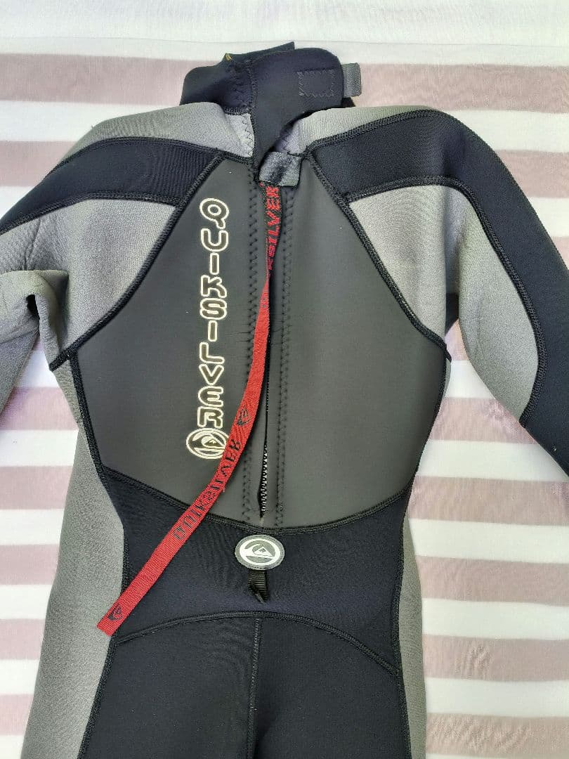 クイックシルバー　XS　ウェットスーツ